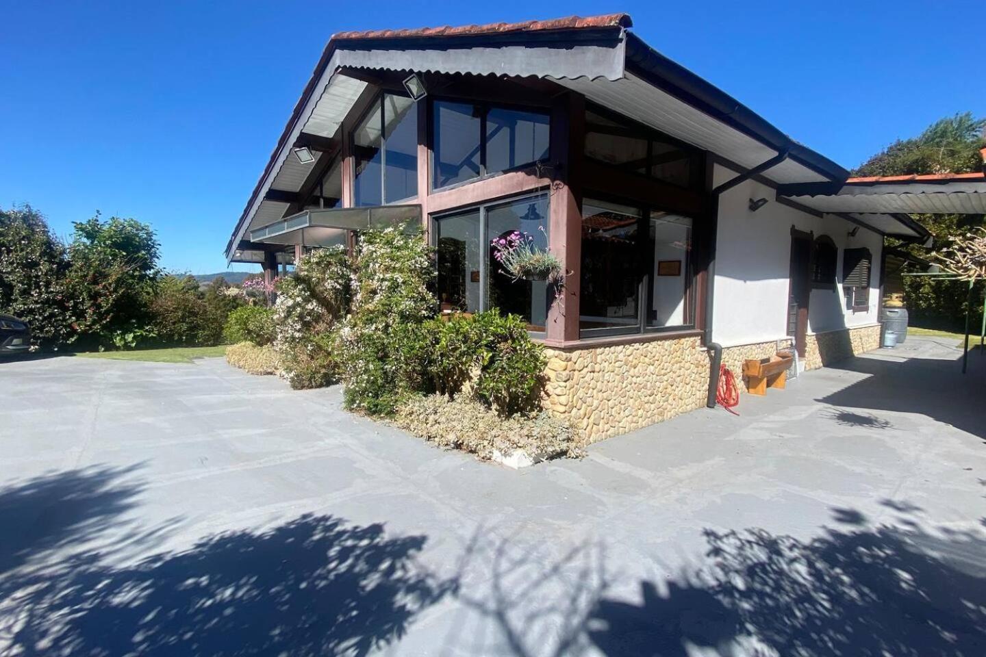 Quatro Estacoes Hospeda - Rancho Kembo - Quietude E Paz Em Casa de férias Campos do Jordão